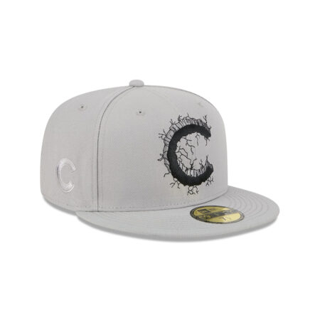 Chicago Cubs Cracked Cement Fitted Cap in Gray