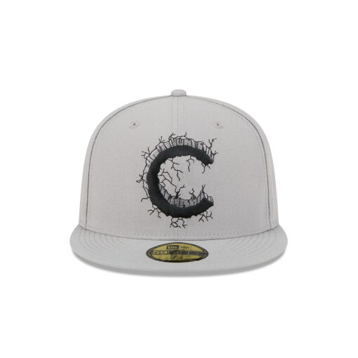 Chicago Cubs Cracked Cement Fitted Cap in Gray Chicago Cubs Cracked Cement Fitted Cap in Gray