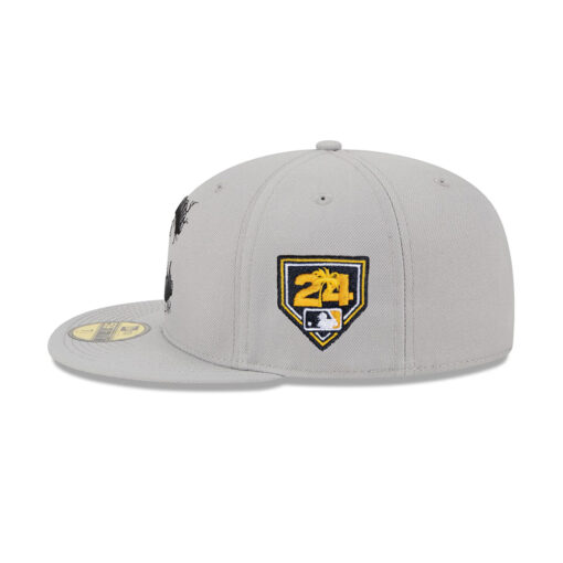 Chicago Cubs Cracked Cement Fitted Cap in Gray Chicago Cubs Cracked Cement Fitted Cap in Gray