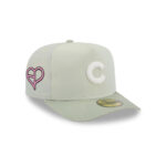 Chicago Cubs Crinkle Texture Fitted Cap in Light Grey