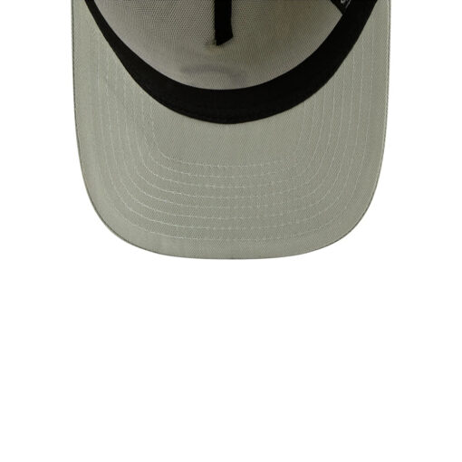 Chicago Cubs Crinkle Texture Fitted Cap in Light Grey