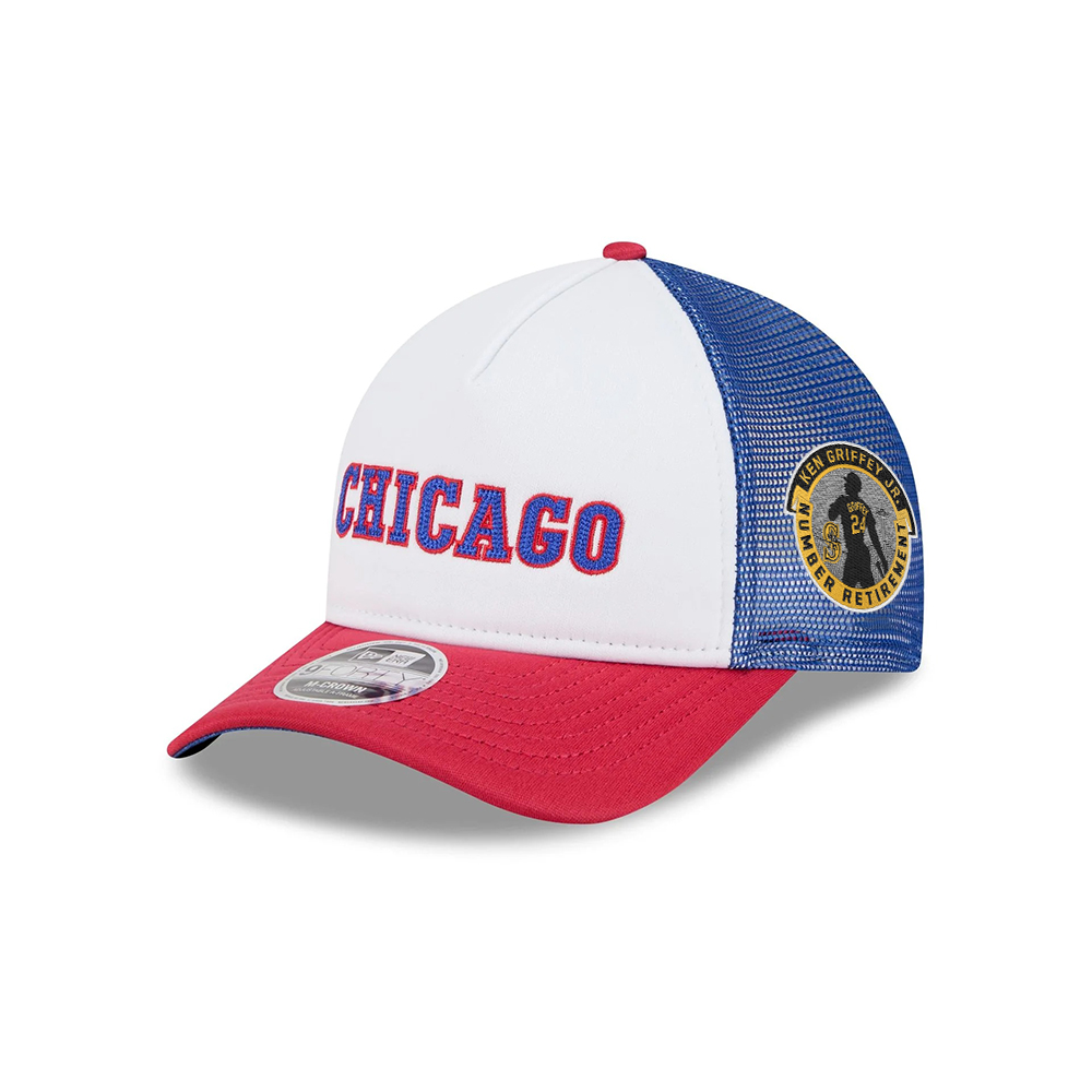 Chicago Cubs Curved Stripe M-Crown A-Frame Snapback in White Chicago Cubs Curved Stripe M-Crown A-Frame Snapback in White