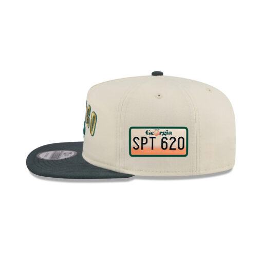 Chicago Cubs Metallic Logo Adjustable Cap in Cream