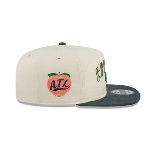 Chicago Cubs Metallic Logo Adjustable Cap in Cream