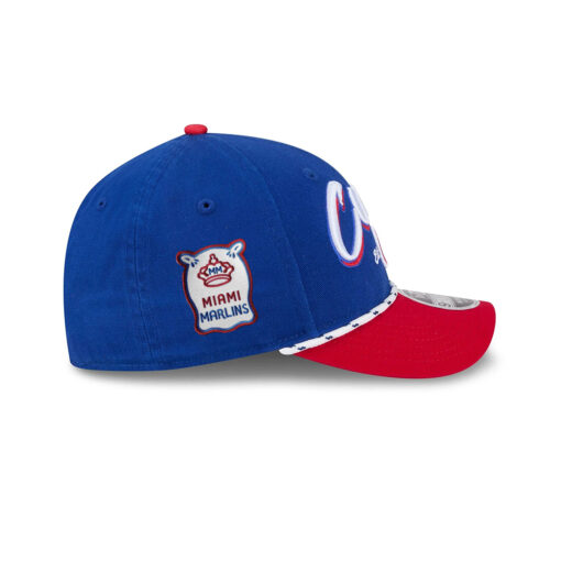 Chicago Cubs Team Loyal Snapback Cap in Blue