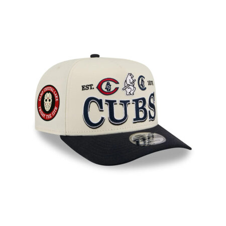Chicago Cubs Triple Mark Snapback Cap in Chrome White
