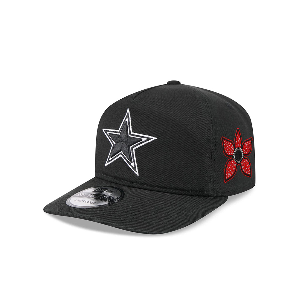 Dallas Cowboys Snapback Cap in Black and White Dallas Cowboys Snapback Cap in Black and White