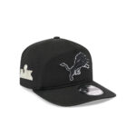 Detroit Lions Contrast Logo Side Patch Snapback Cap in Black