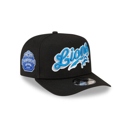 Detroit Lions Script Logo Snapback Cap in Black