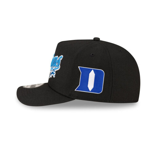 Detroit Lions Script Logo Snapback Cap in Black