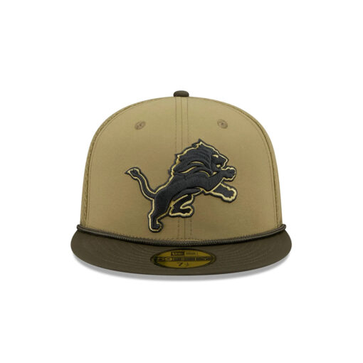Detroit Lions Tonal Lion Oval Side Patch Trucker Cap in Olive