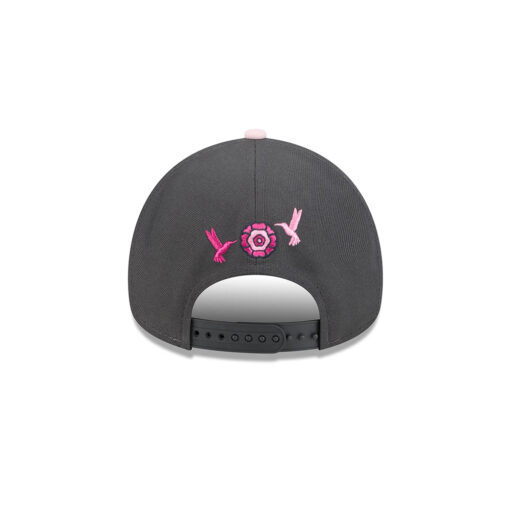 Kansas City Chiefs Day of the Dead Snapback Cap in Graphite Kansas City Chiefs Day of the Dead Snapback Cap in Graphite