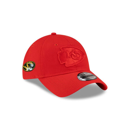 Kansas City Chiefs Front Door Adjustable Cap in Red