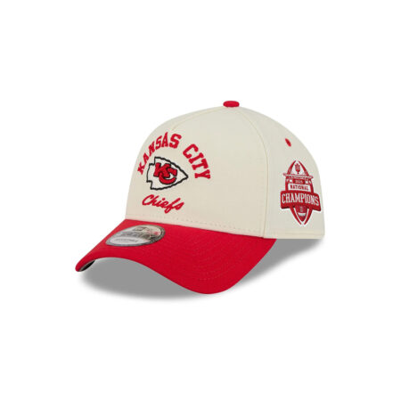 Kansas City Chiefs White Classic Chrome Snapback Cap in White