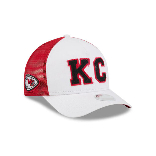 Kansas City Chiefs White Red Women’s Clean Trucker Cap in Optic White Kansas City Chiefs White Red Women’s Clean Trucker Cap in Optic White