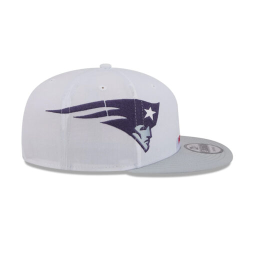 New England Patriots 2025 NFL Rivalries Helmet Pack Snapback Cap New England Patriots 2025 NFL Rivalries Helmet Pack Snapback Cap