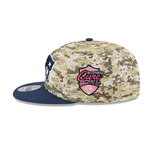New England Patriots 2025 Salute to Service Fan Gear Snapback Cap