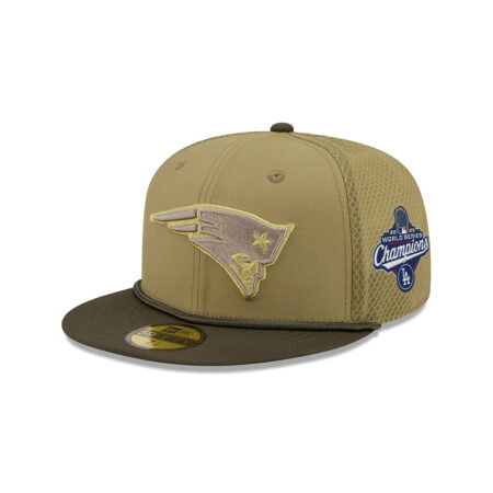 New England Patriots 2025 Salute to Service Fitted Cap