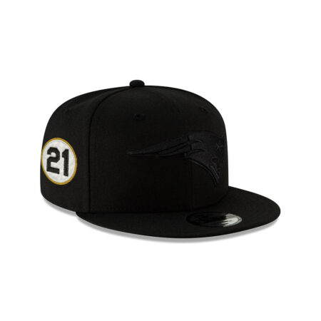 New England Patriots Basic Snapback Cap in Black