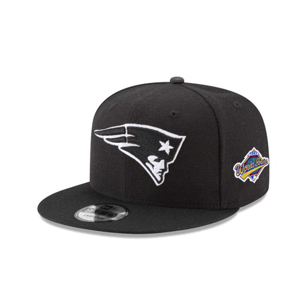 New England Patriots Black and White Snapback Cap in Black and White New England Patriots Black and White Snapback Cap in Black and White