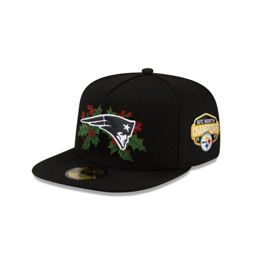 New England Patriots Holiday Fitted Cap