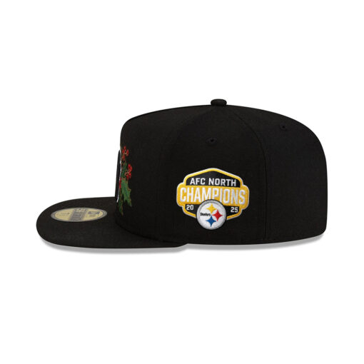 New England Patriots Holiday Fitted Cap