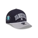 New York Yankees Arch Logo Snapback in Black
