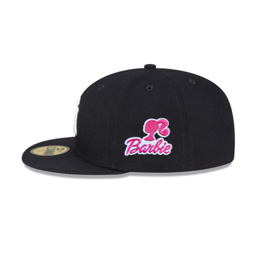 New York Yankees Bellinger Side Patch Fitted Cap in Black