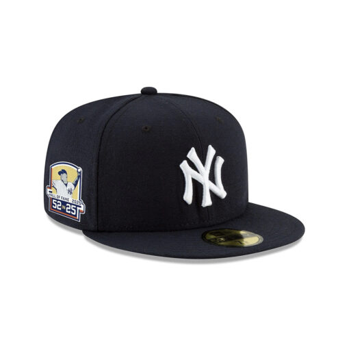 New York Yankees CC Sabathia Tribute Fitted Cap in Black