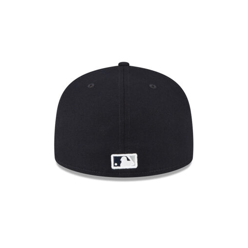New York Yankees CC Sabathia Tribute Fitted Cap in Black