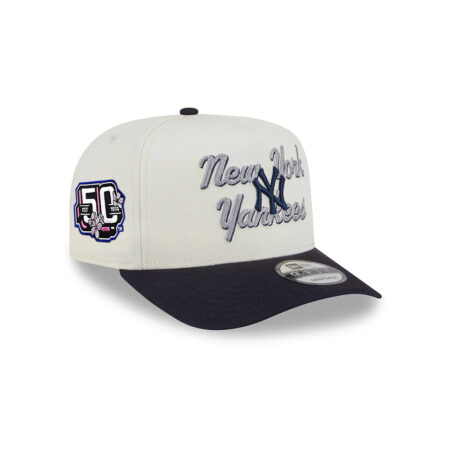 New York Yankees Chainstitch Snapback in Cream