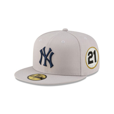 New York Yankees City Phrase Fitted Cap in Gray