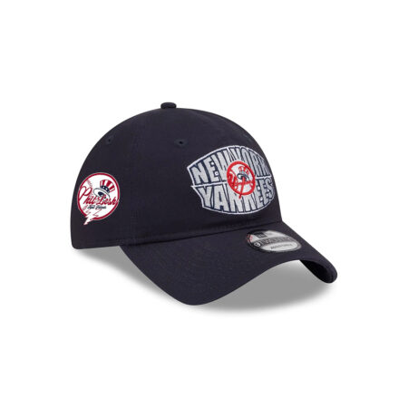 New York Yankees Classic Tone Adjustable Cap in Black