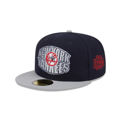 New York Yankees Classic Tone Fitted Cap in Black