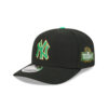 New York Yankees Clover Patch Stretch-Snap in Black