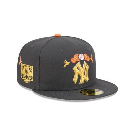 New York Yankees Day of the Dead Fitted Cap in Graphite Black