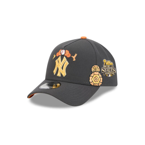 New York Yankees Day of the Dead Snapback in Graphite Black New York Yankees Day of the Dead Snapback in Graphite Black
