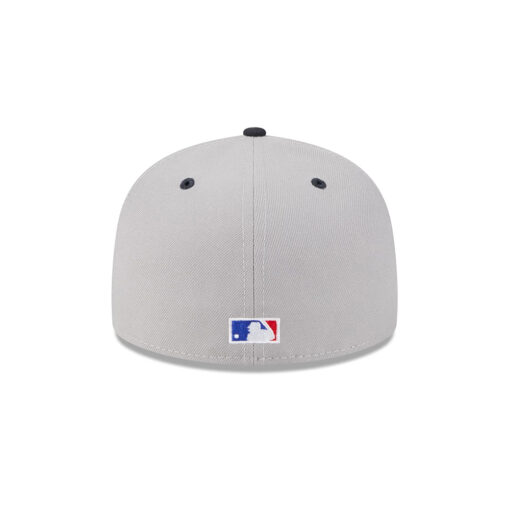New York Yankees Derek Jeter Number Fitted Cap in Gray New York Yankees Derek Jeter Number Fitted Cap in Gray