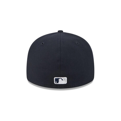 New York Yankees Easy Retro Fitted Cap in Black