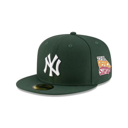 New York Yankees Front Patch Fitted Cap in Green