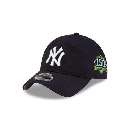 New York Yankees Hidden Pigeon Adjustable Cap in Black