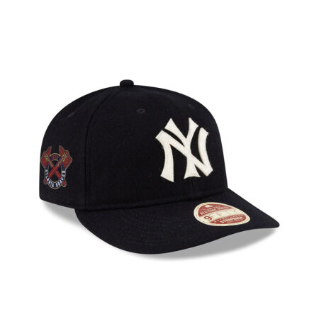 New York Yankees Melton Wool Heritage Strapback in Black