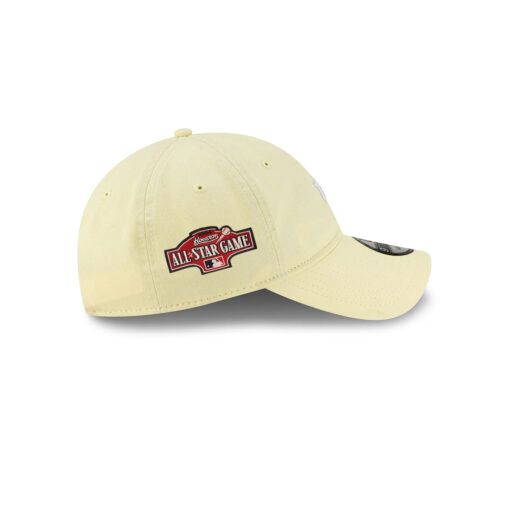 New York Yankees Mini Logo Adjustable Cap in Pastel Yellow New York Yankees Mini Logo Adjustable Cap in Pastel Yellow