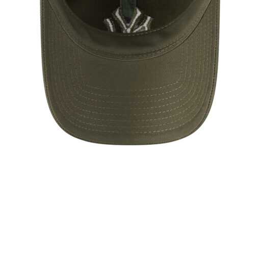 New York Yankees Monochrome Adjustable Cap in Olive New York Yankees Monochrome Adjustable Cap in Olive