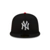New York Yankees Monochrome Fitted Cap in Black