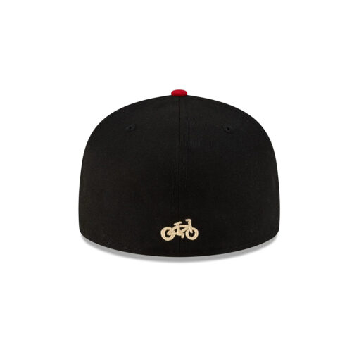New York Yankees Monochrome Fitted Cap in Black