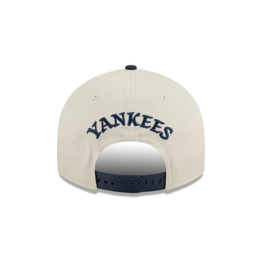 New York Yankees Multi-Patch Retro Crown Snapback in Cream