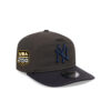 New York Yankees Nylon Adjustable Cap in Black