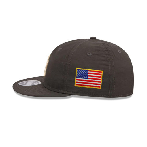 New York Yankees Nylon Retro Crown Adjustable Cap in Black