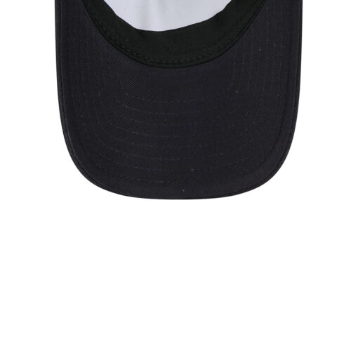 New York Yankees Play Mark Trucker Cap in White